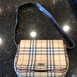 100% Authentic Burberry Shoulder Bag w/ Pouchette